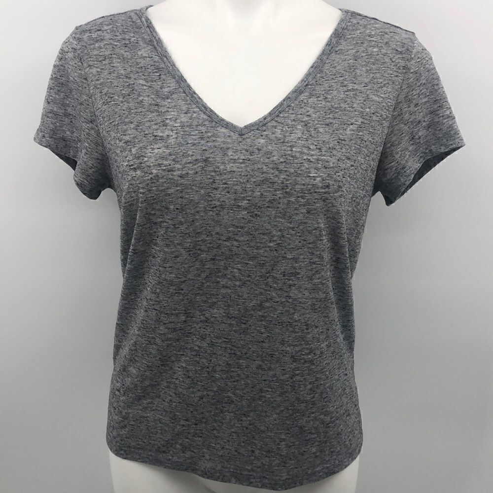 Victoria’s Secret short sleeve gray T-shirt